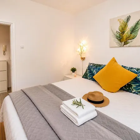 Apartment Pinia Lovran With Balcony & Free Parking *
