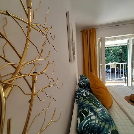 Apartment Apartment Pinia Lovran With Balcony & Free Parking Lovran