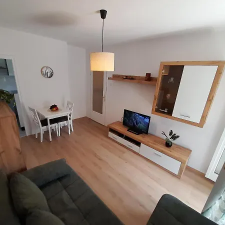 Apartment Pinia Lovran With Balcony & Free Parking * Lovran