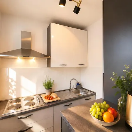Apartment Apartment Pinia Lovran With Balcony & Free Parking