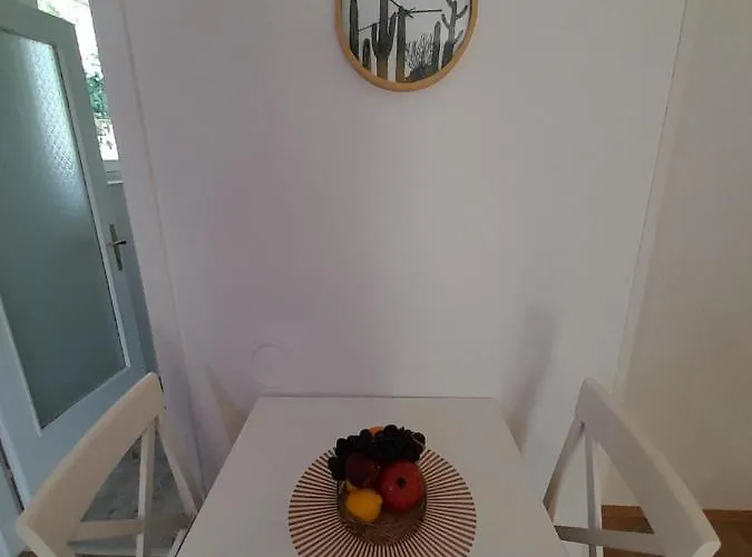 Appartamento Pinia With Free Parking Laurana